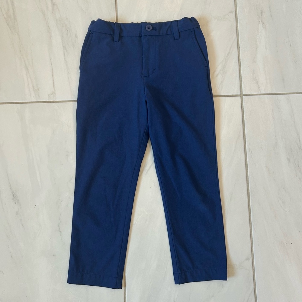 ❗️SALE❗️Boys 5T Vineyard Vines navy blue performance pants!